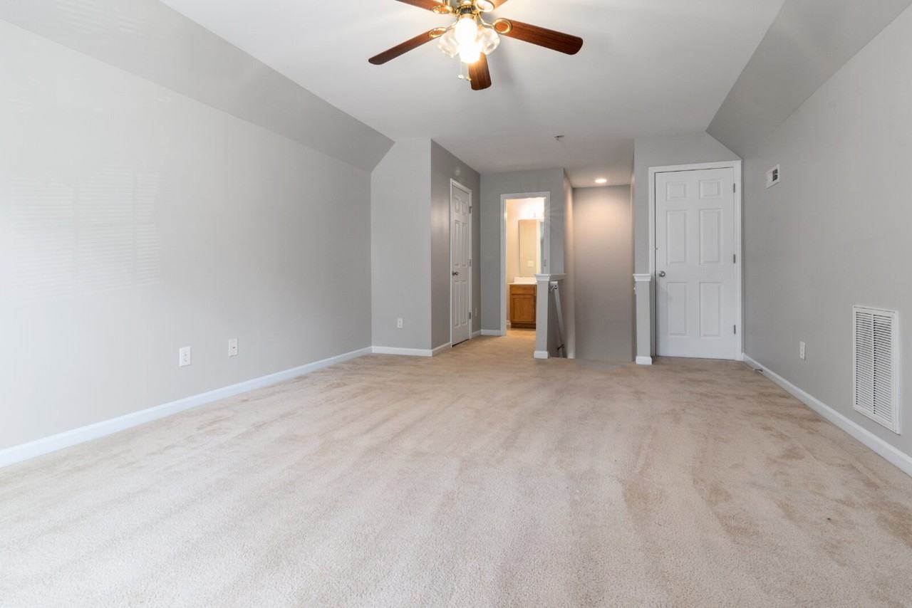 1112 Sweet Gale Dr - Photo 3 of 38
