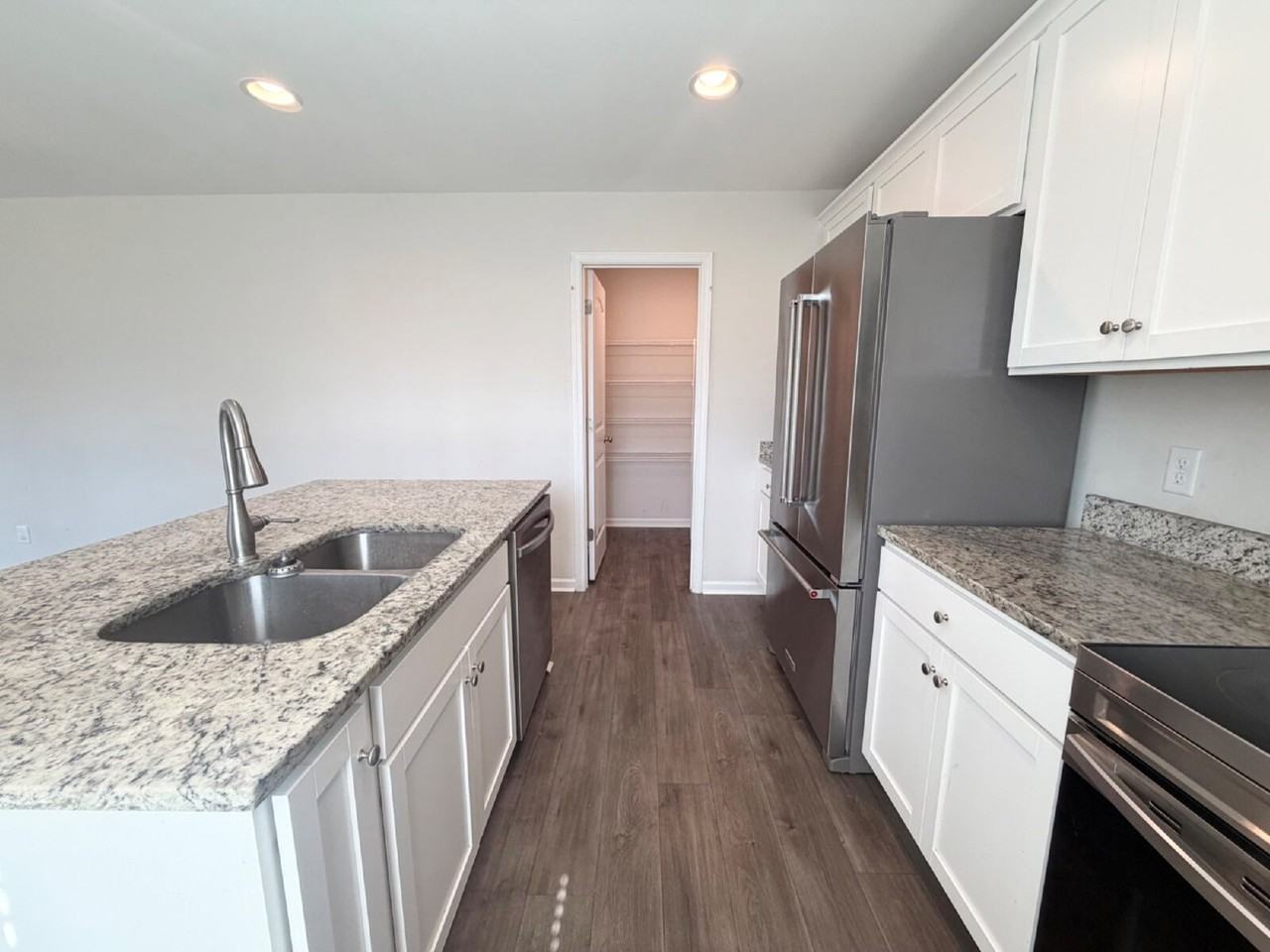 42 Kingswood Path - Photo 5 of 21