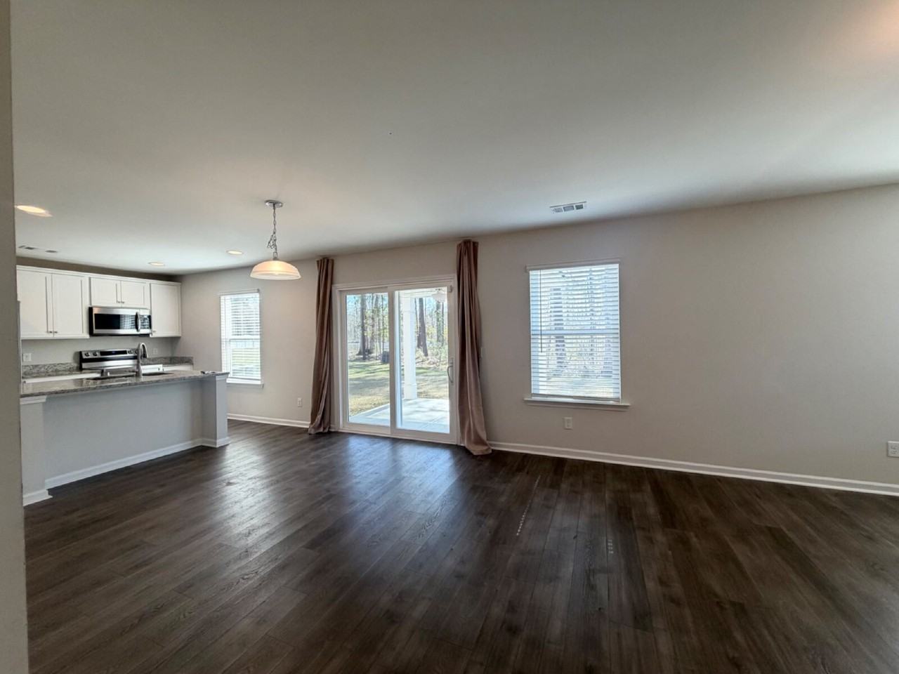 42 Kingswood Path - Photo 7 of 21