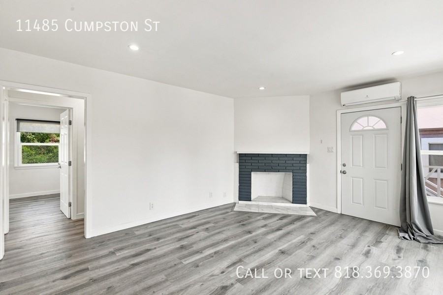 11485 Cumpston St - Photo 4 of 18