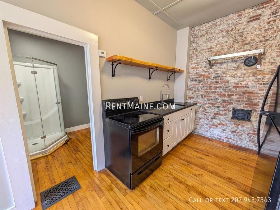 3 Cushing St #4 - Photo 2 of 13