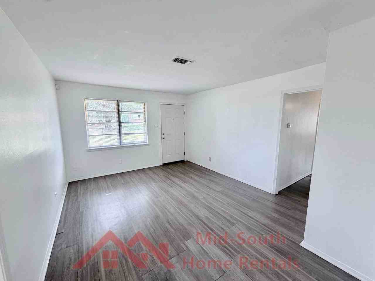 5057 Gill Rd - Photo 5 of 19