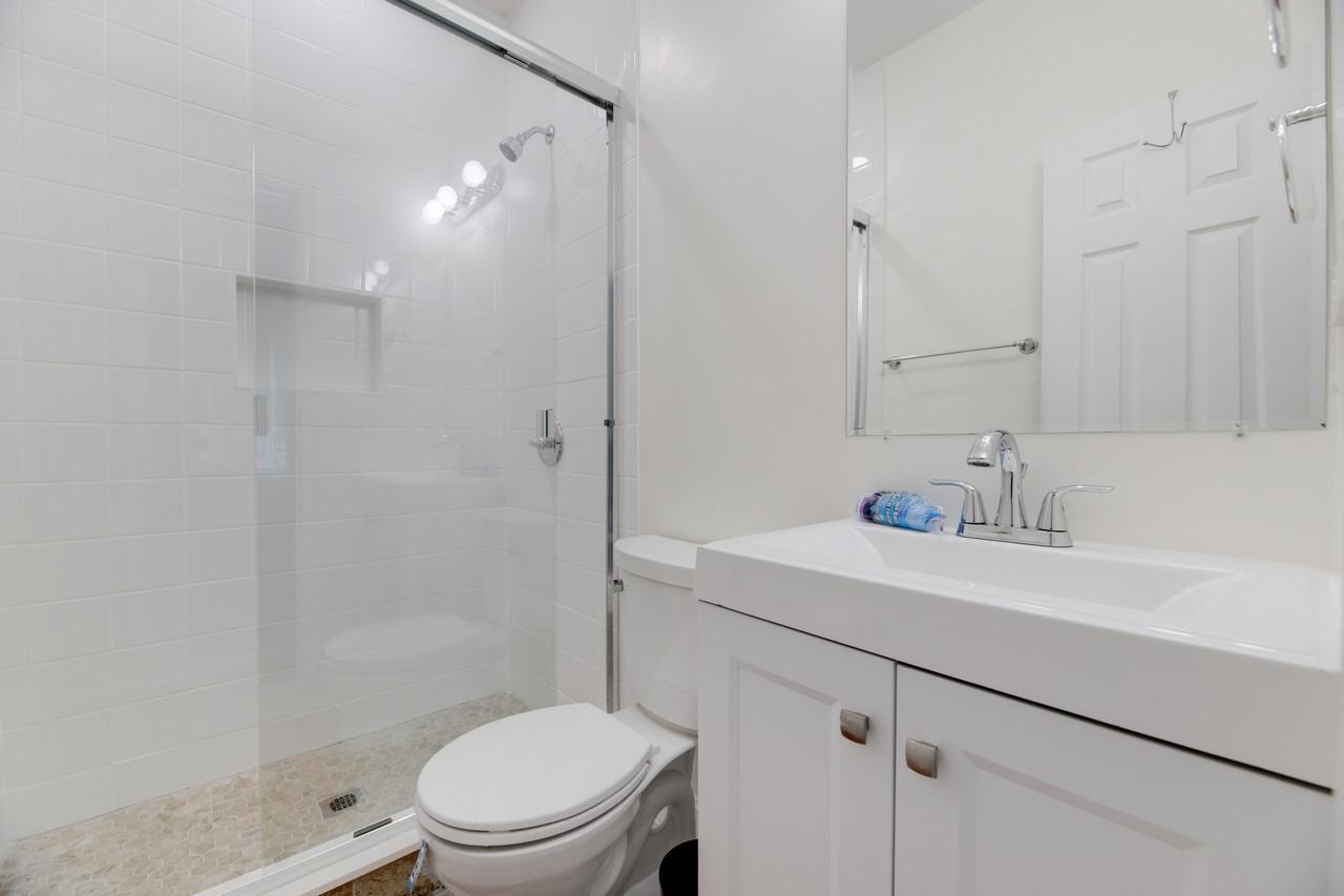 1414 14th St Nw #B - Photo 7 of 13