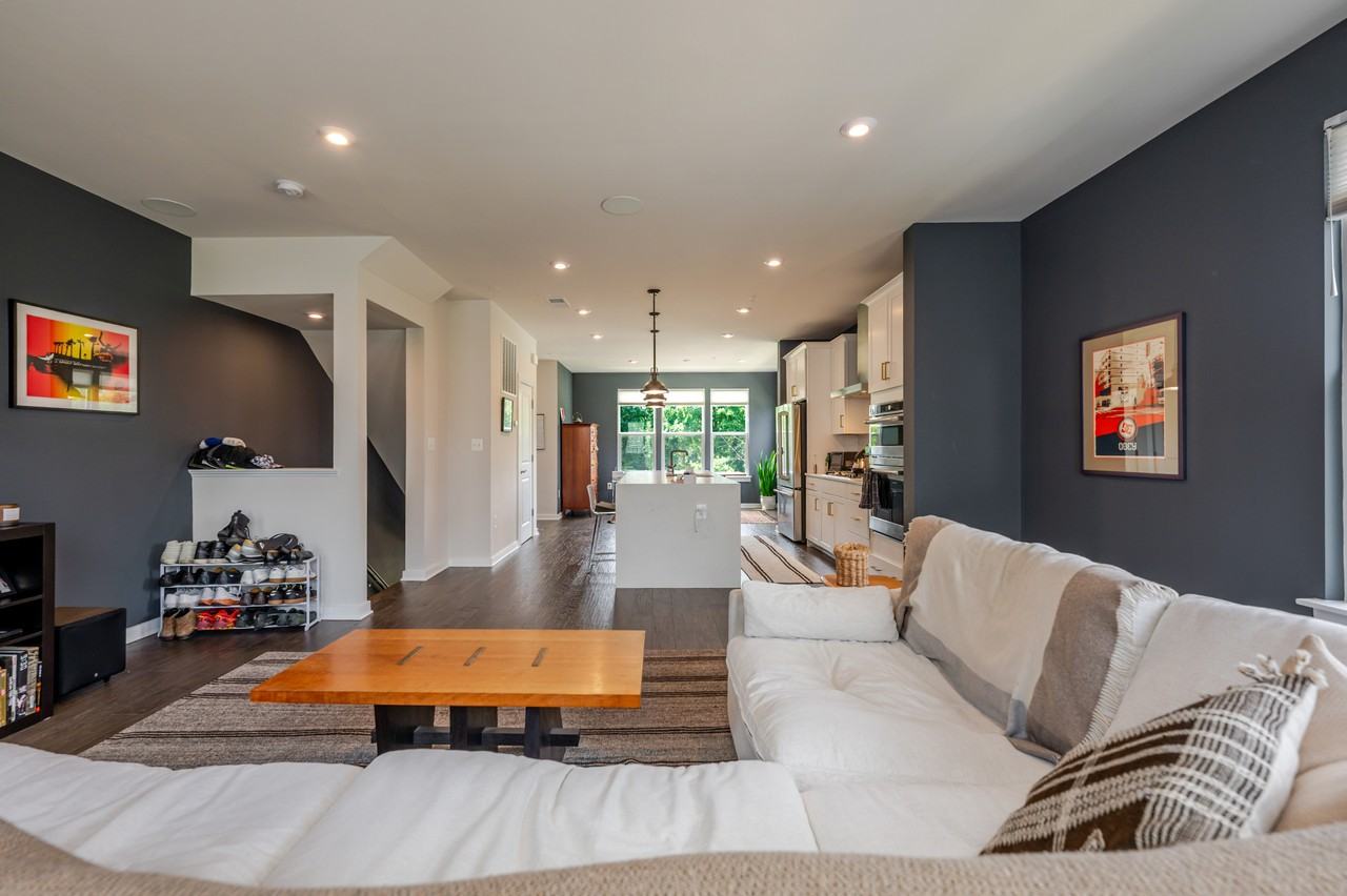 2513 River Terrace Rd - Photo 4 of 50