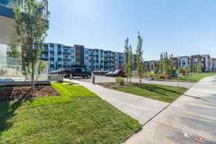 323, 360 Harvest Hills Way NE - Photo 1 of 1