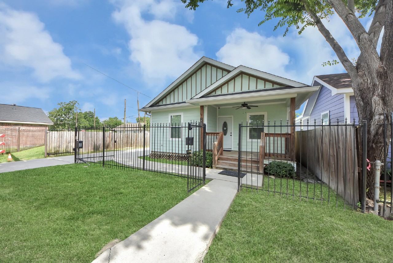 3703 Lila St - Photo 6 of 41