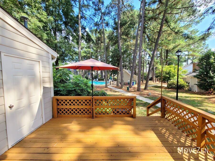 5622 Darrow Dr - Photo 2 of 41