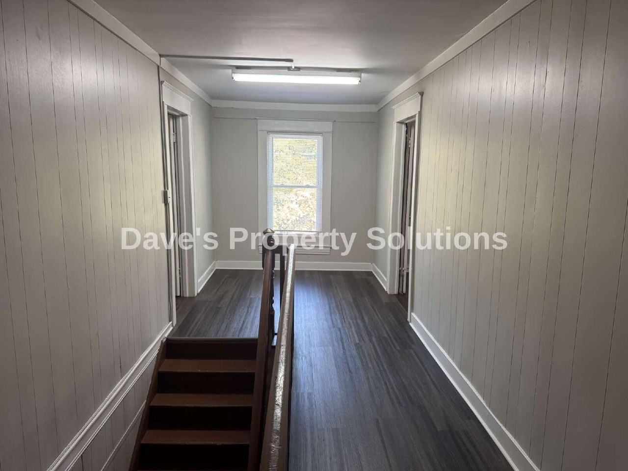 313 4th St #B - Photo 3 of 16