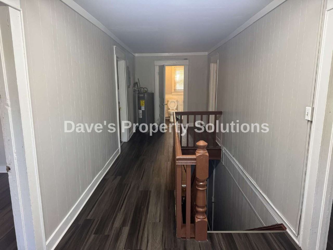 313 4th St #B - Photo 4 of 16