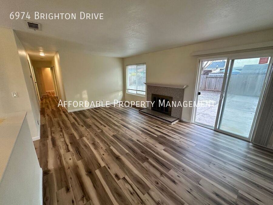 6974 Brighton Dr - Photo 3 of 16