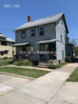 205 Valley Ave Nw #4 - Photo 1 of 1