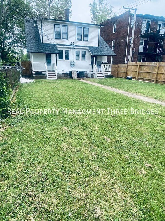 5533 Grace Ave - Photo 3 of 21