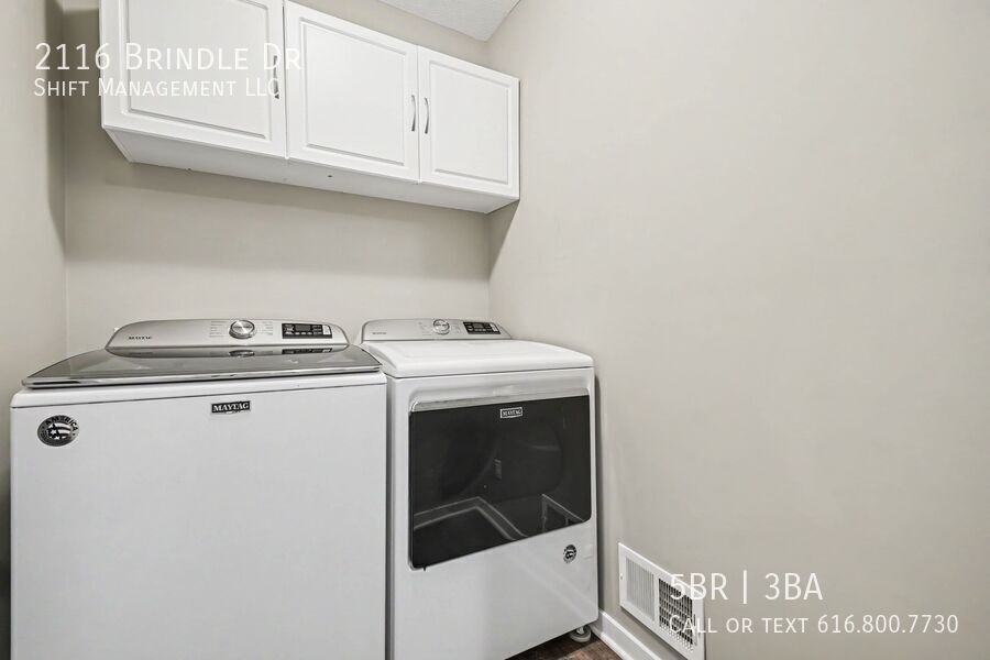 2116 Brindle Dr - Photo 5 of 26