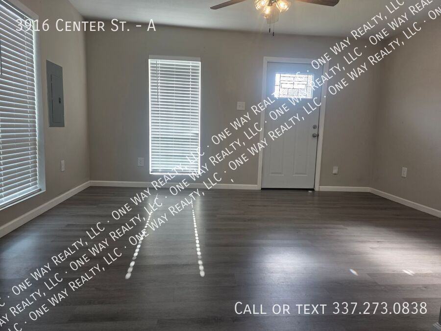 3916 Center St #A - Photo 2 of 6
