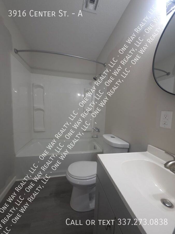 3916 Center St #A - Photo 6 of 6