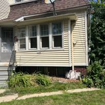 1108 E Clarke St - Photo 1 of 1