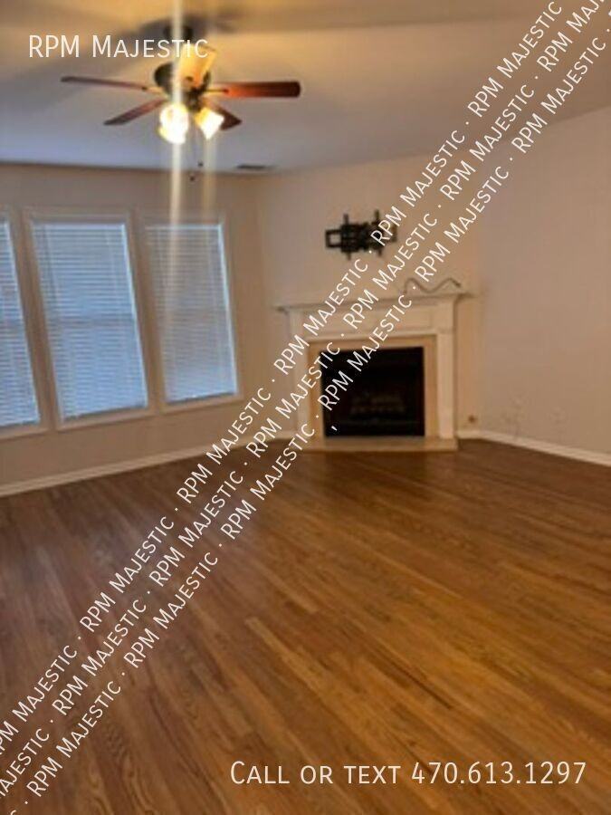 2931 Wintercrest Way - Photo 3 of 20