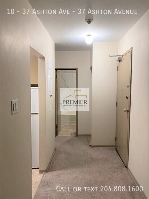 37 - 37 Ashton Ave - Photo 2 of 5