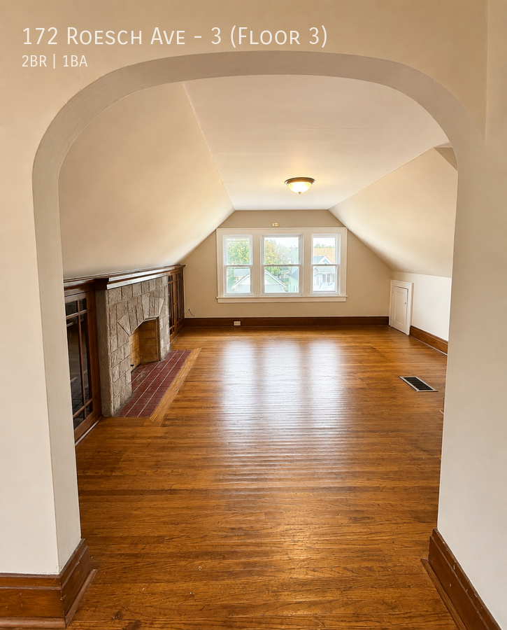 172 Roesch Ave #3FL3