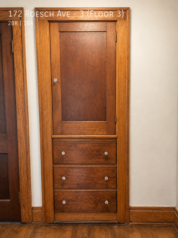 172 Roesch Ave #3FL3 - Photo 6 of 8
