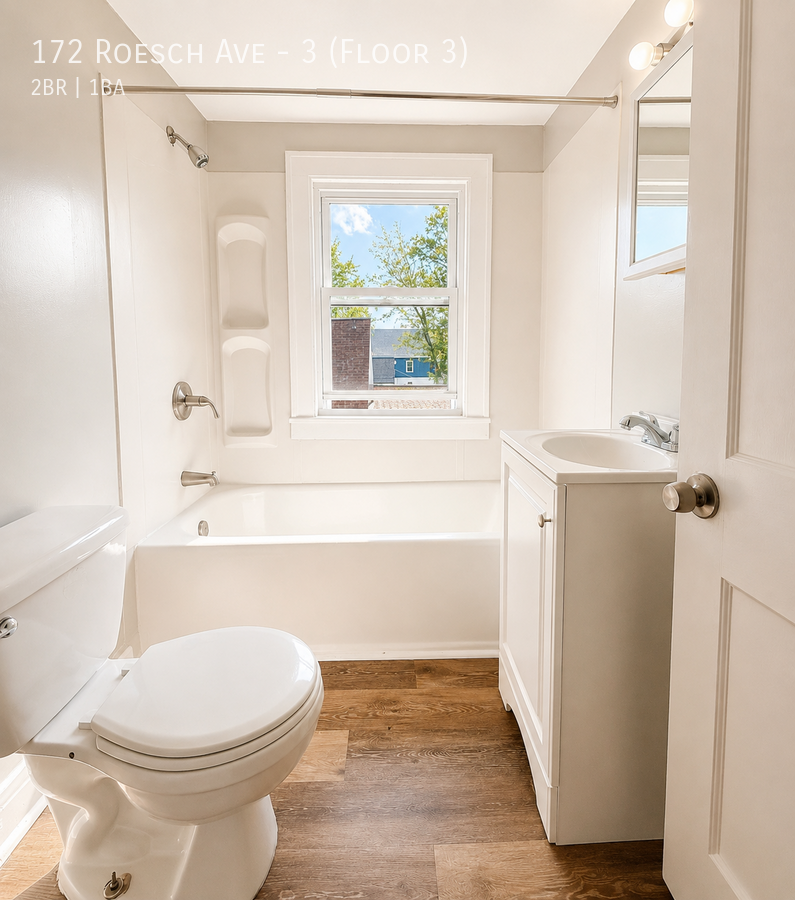 172 Roesch Ave #3FL3 - Photo 7 of 8