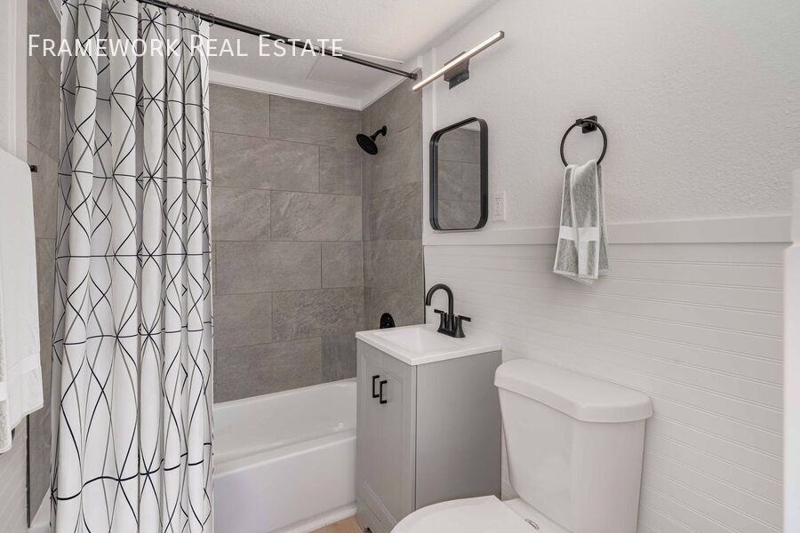 1515 Clermont St #107 - Photo 7 of 50