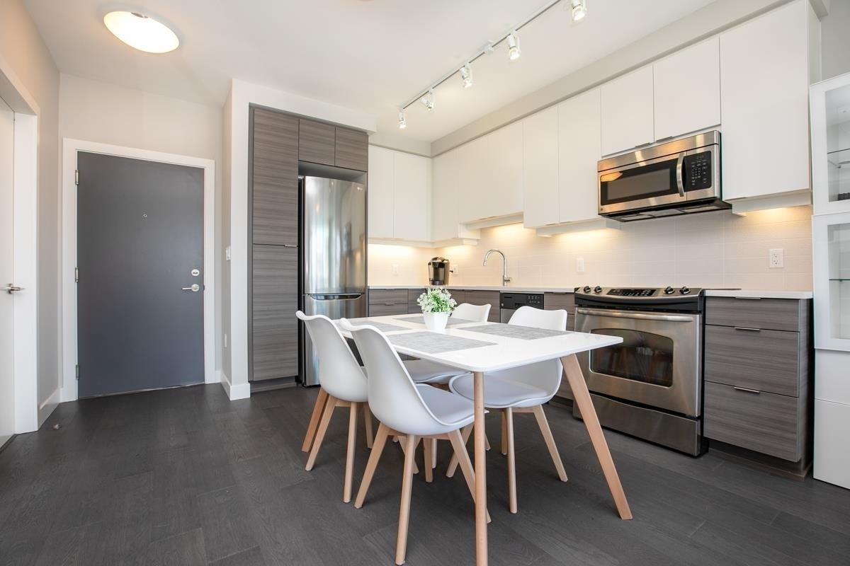 9393 Tower Road - Photo 7 of 17