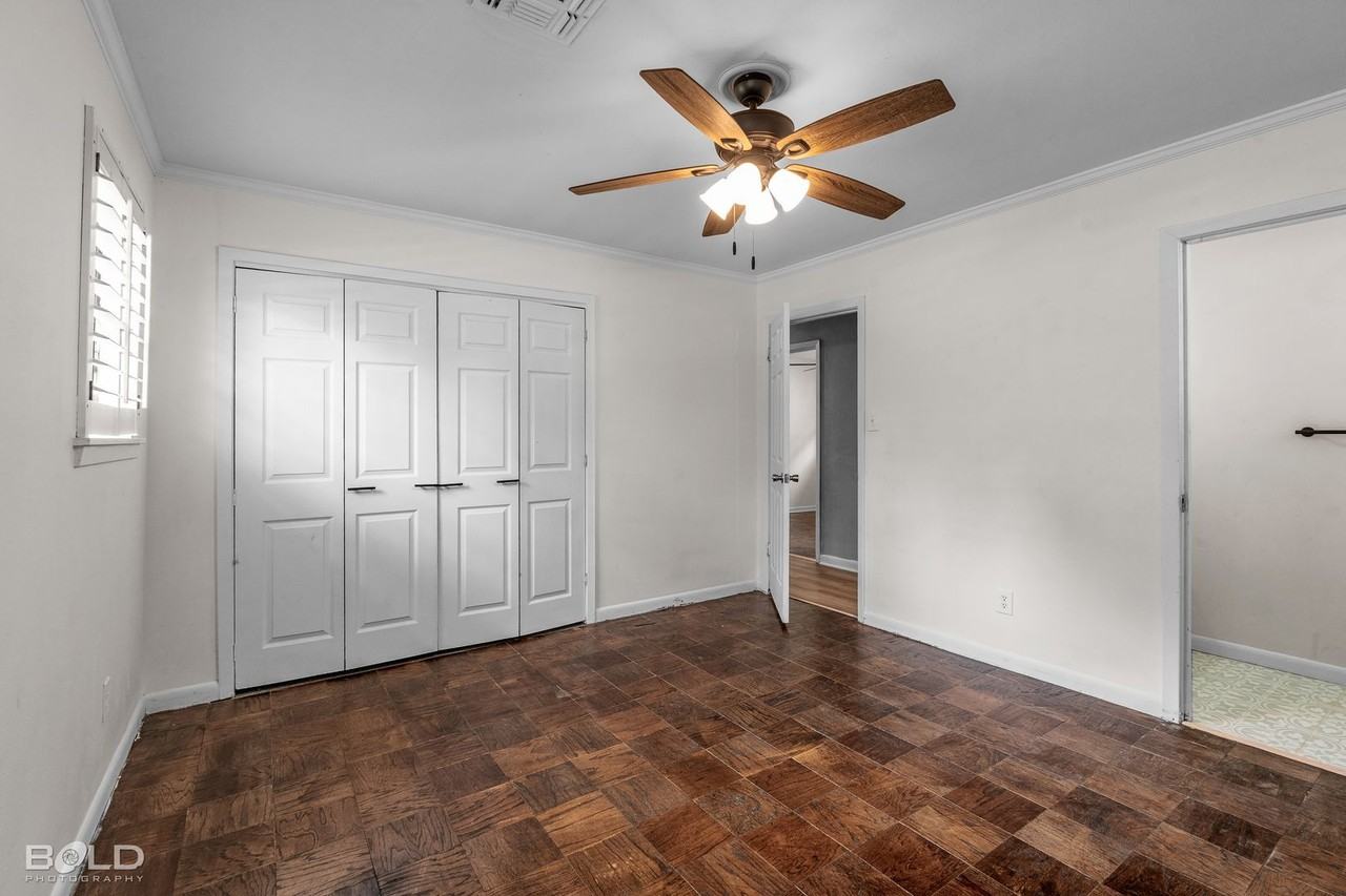 1623 Success St - Photo 6 of 38