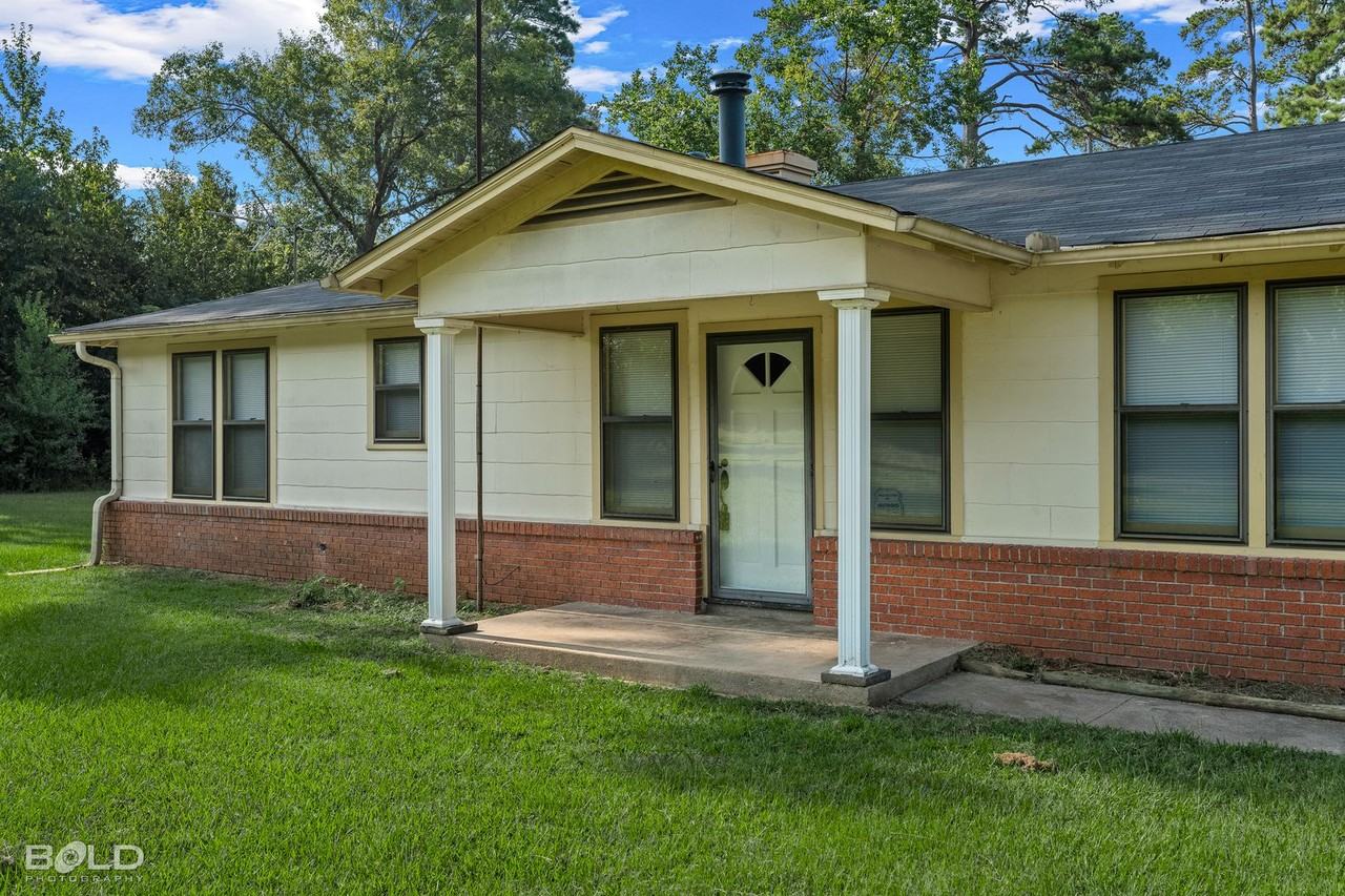 2903 Williamson Way - Photo 2 of 35