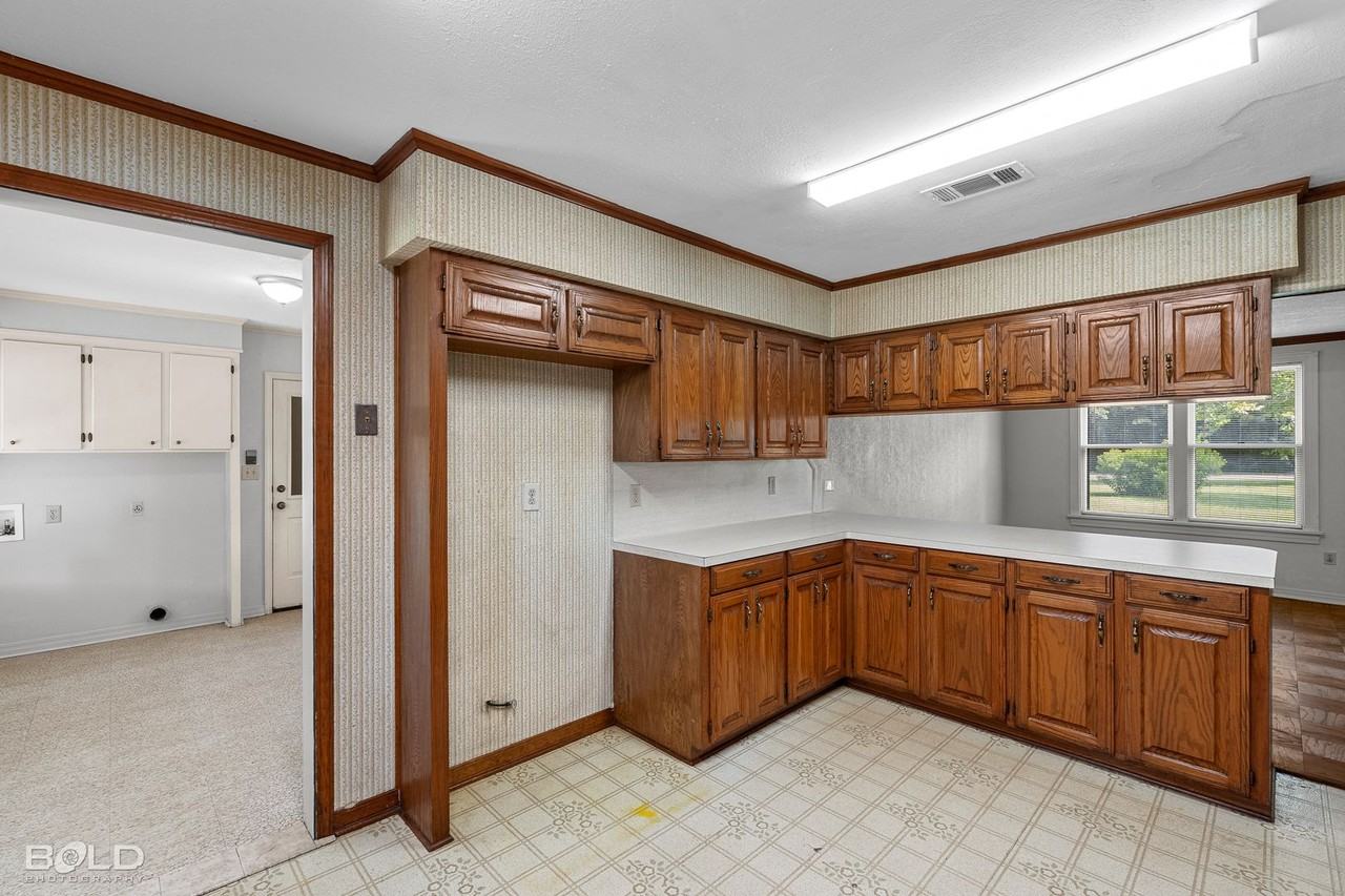 2903 Williamson Way - Photo 6 of 35
