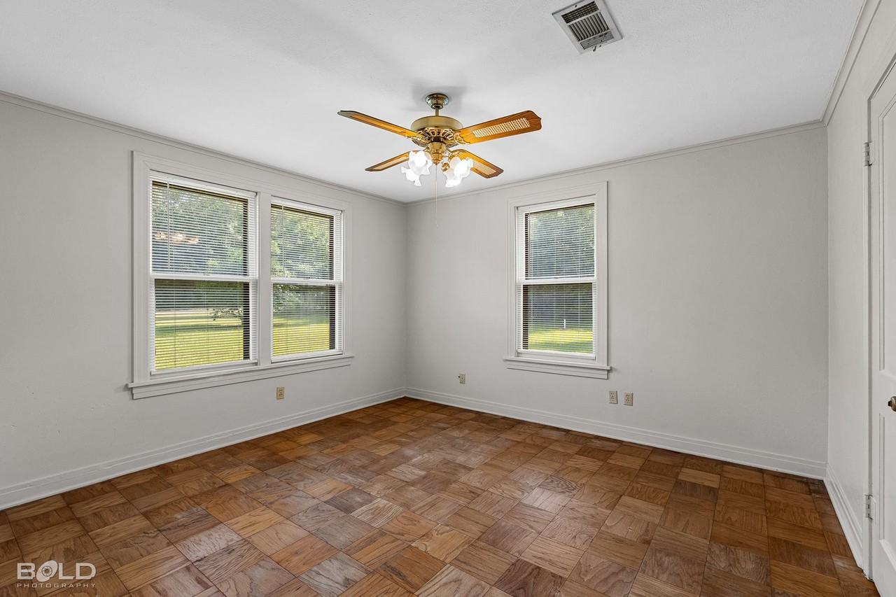 2903 Williamson Way - Photo 7 of 35