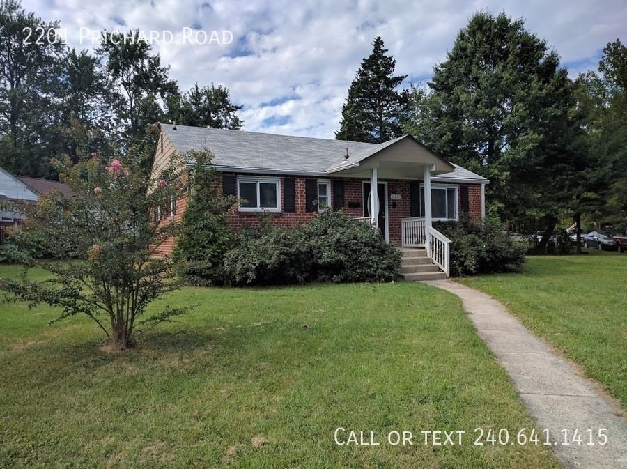 2201 Prichard Rd - Photo 2 of 26