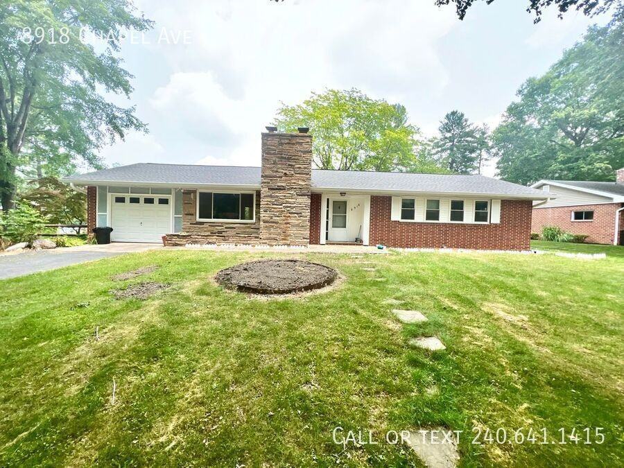 8918 Chapel Ave - Photo 2 of 28