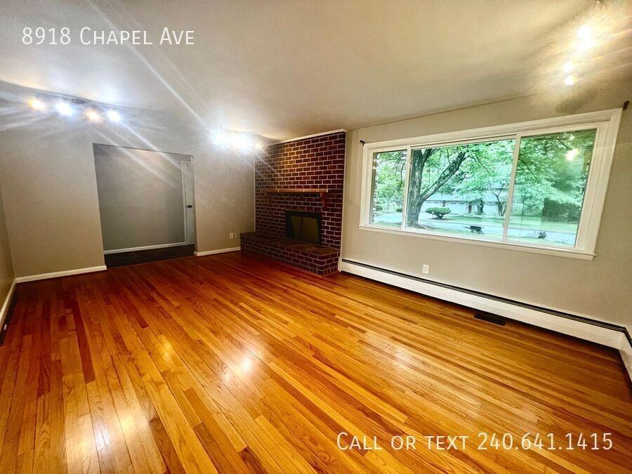 8918 Chapel Ave - Photo 6 of 28