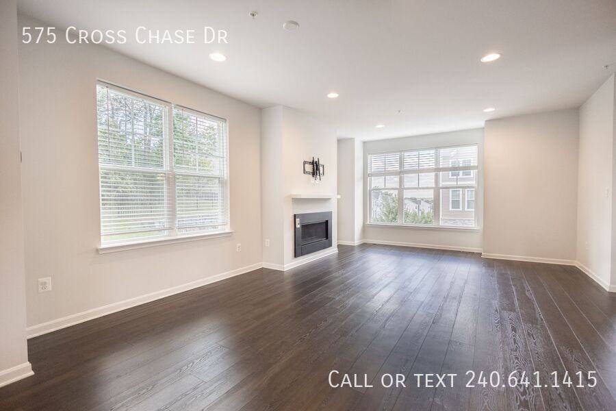 575 Cross Chase Dr - Photo 3 of 26