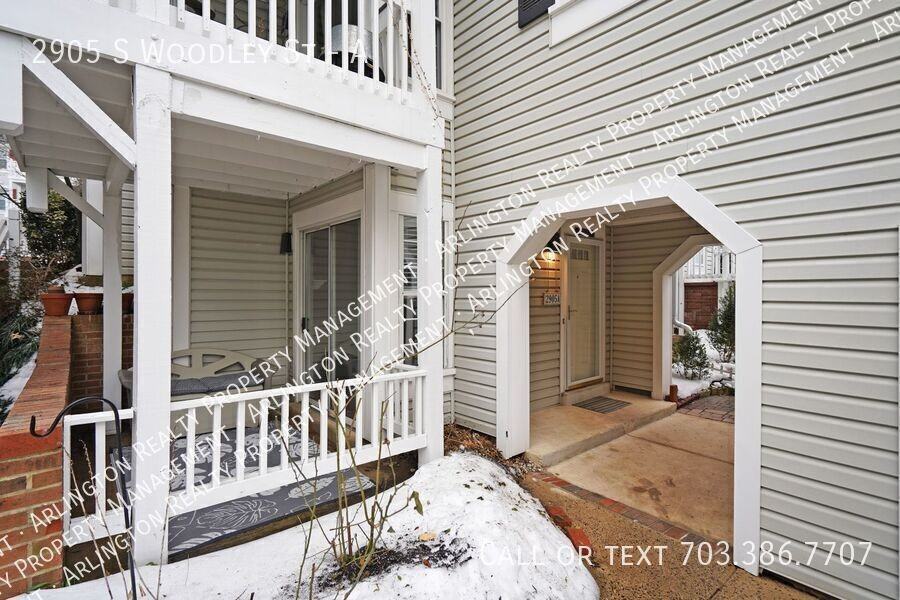 2905 S Woodley St #A - Photo 4 of 33