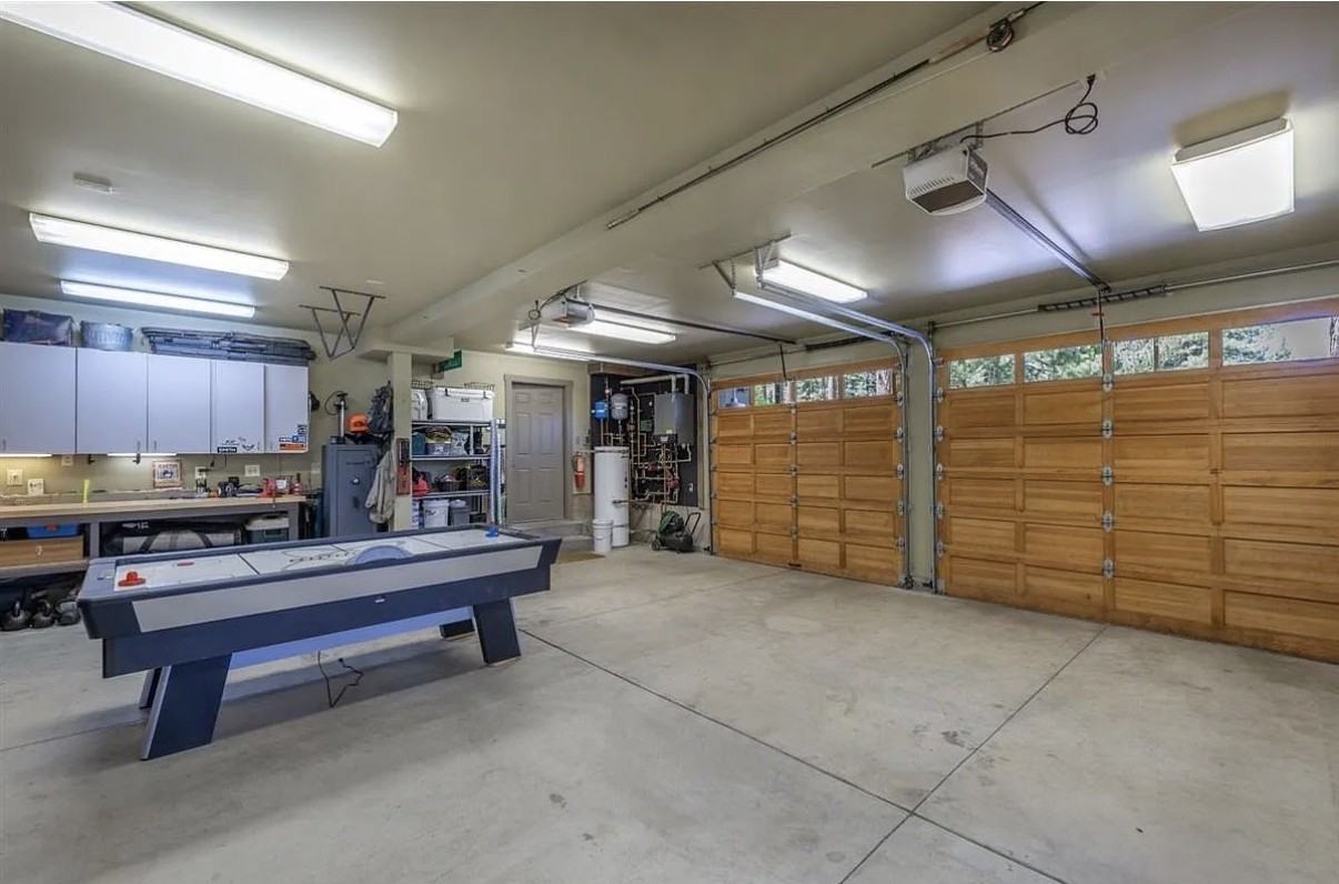 15107 Berkshire Cir #NA - Photo 6 of 11