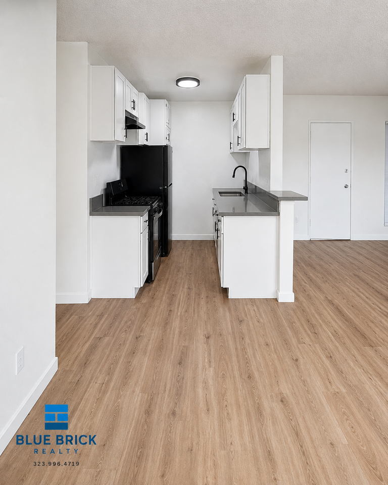 13238 Vanowen St #8 - Photo 2 of 16