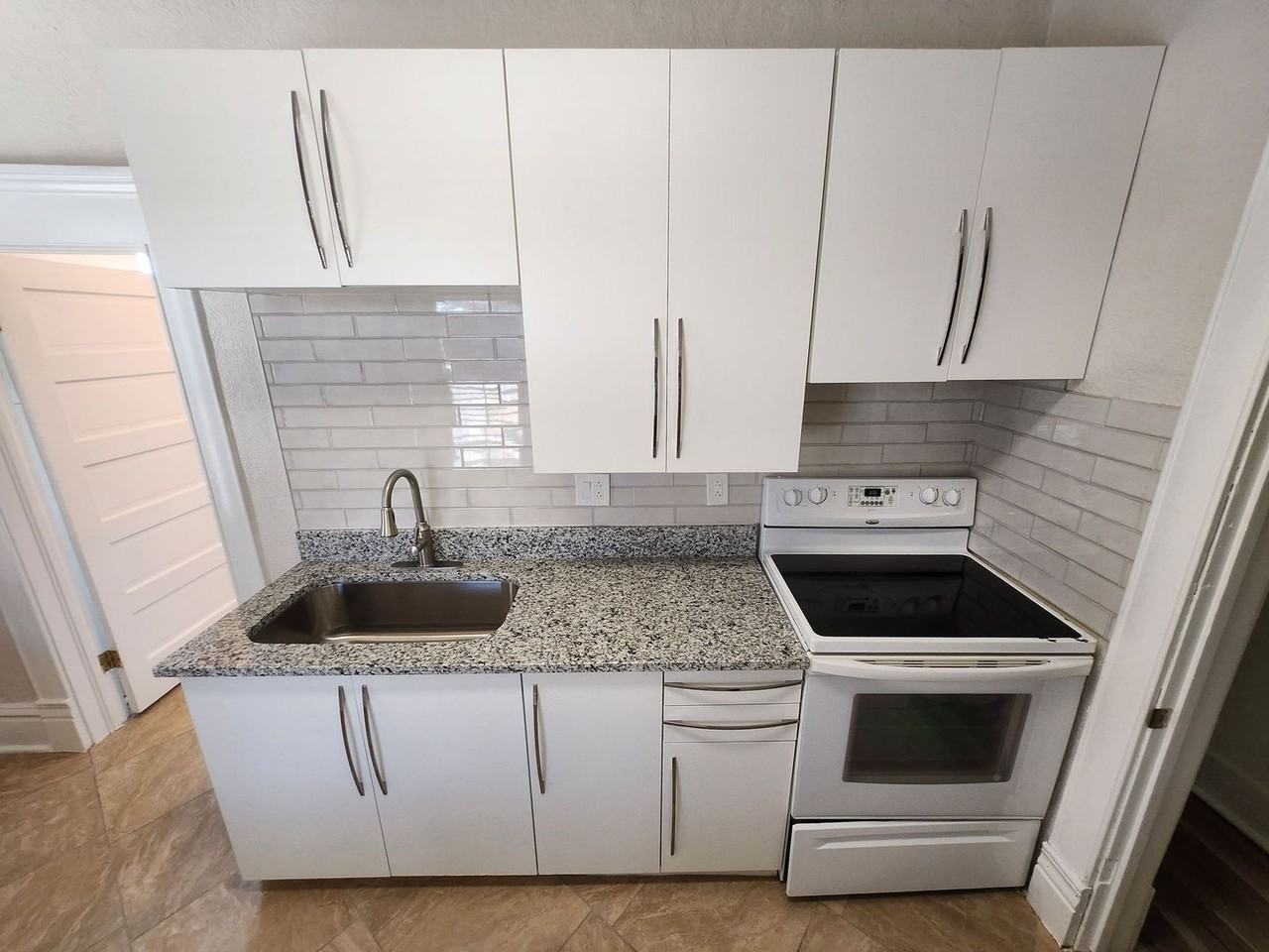 1000 Carteret Ave 1219 Holmes Drive #6 - Photo 2 of 40