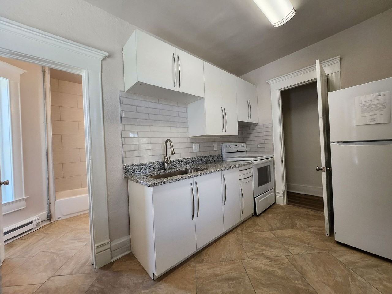 1000 Carteret Ave 1219 Holmes Drive #6 - Photo 6 of 40