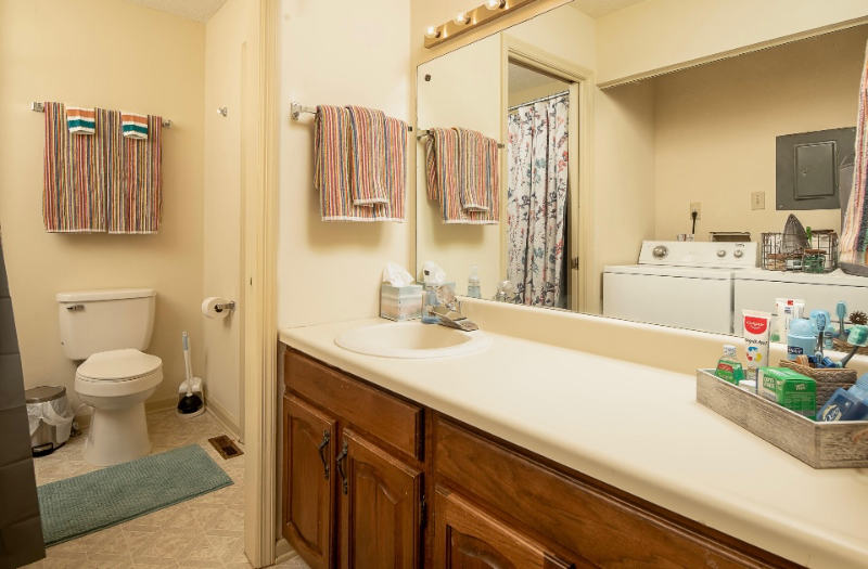 103 Arcadia Ln #D - Photo 2 of 13