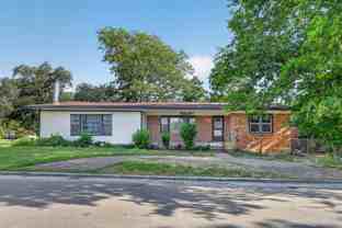 4400 Hodgkins Rd - Photo 1 of 1