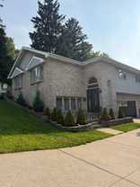 712 Chestnut St - Photo 1 of 1