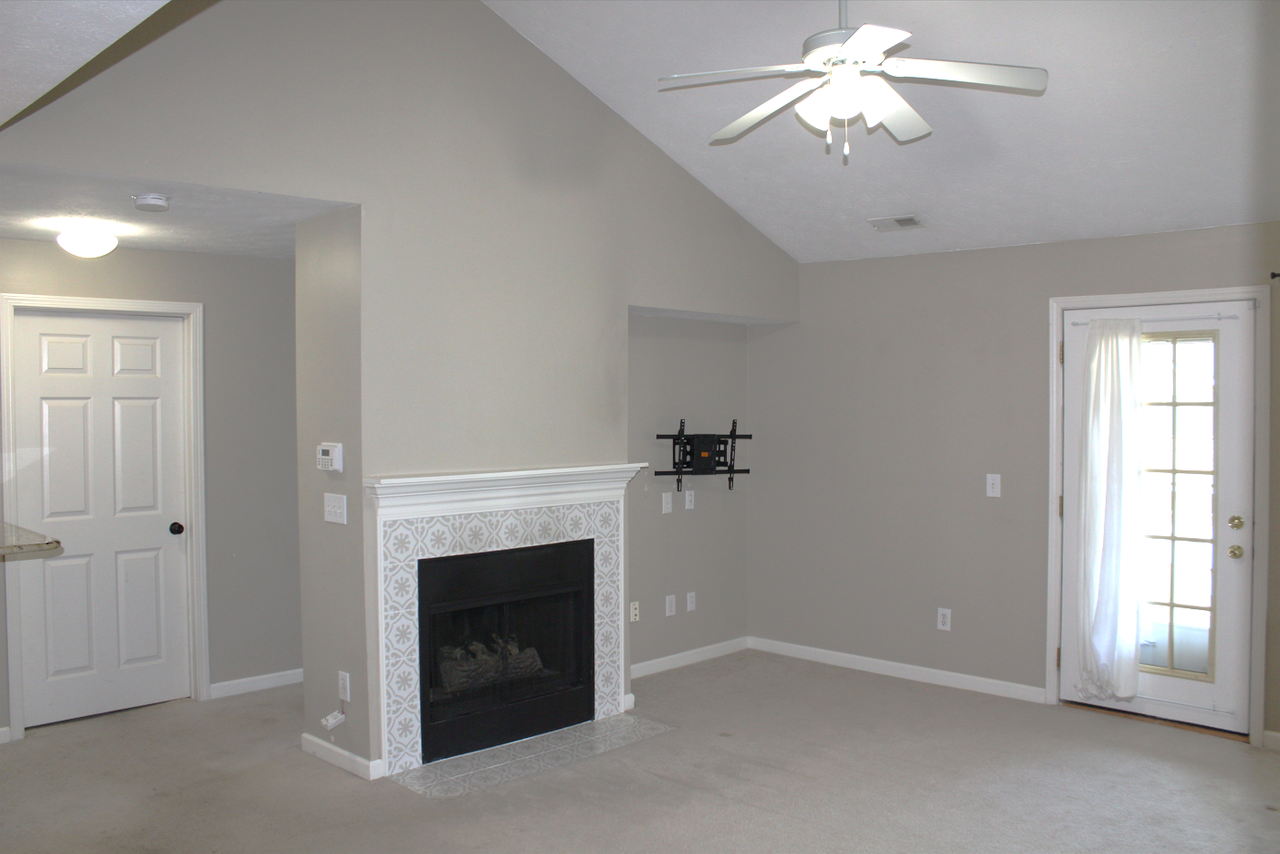 14943 Lenox Dr #523 - Photo 3 of 35