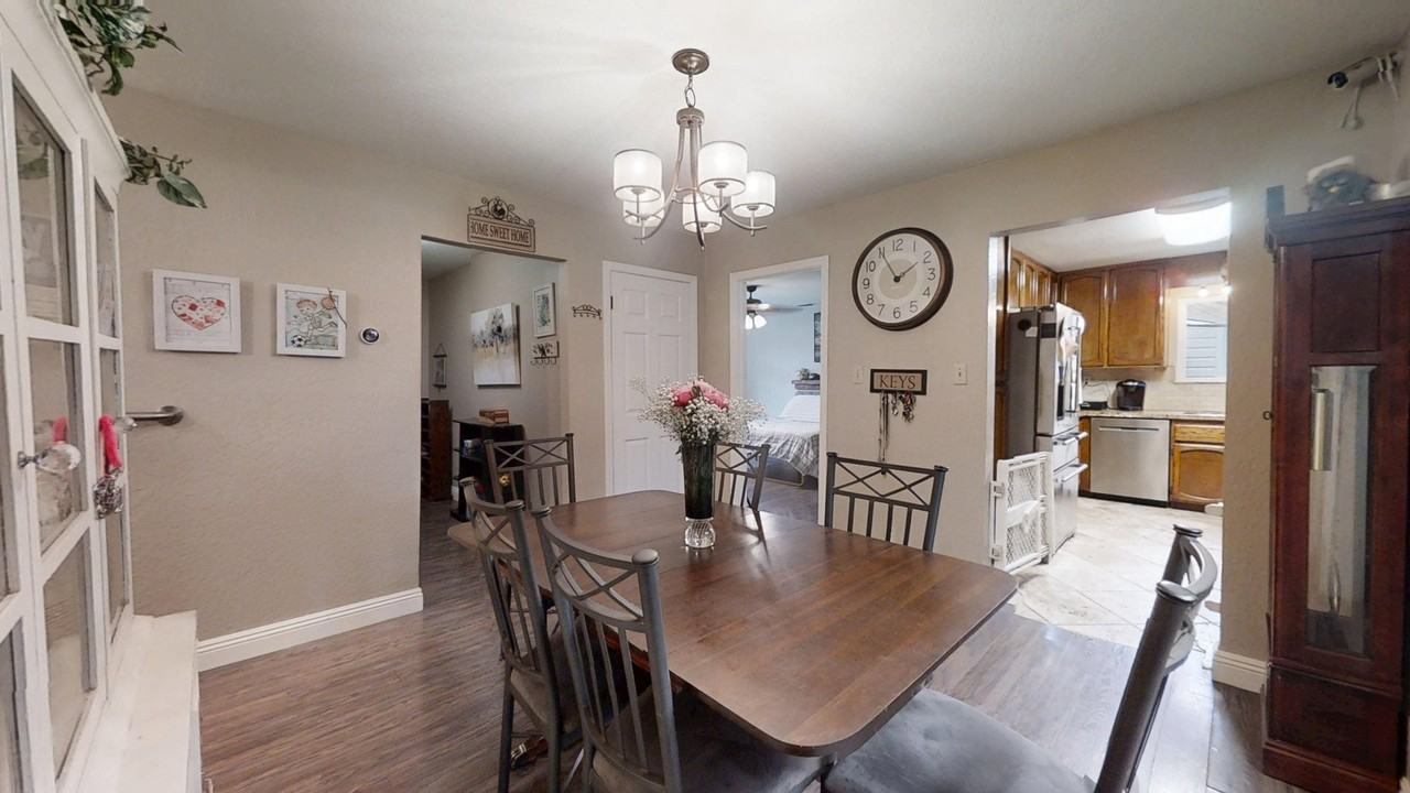 2956 Treen Ct - Photo 4 of 10
