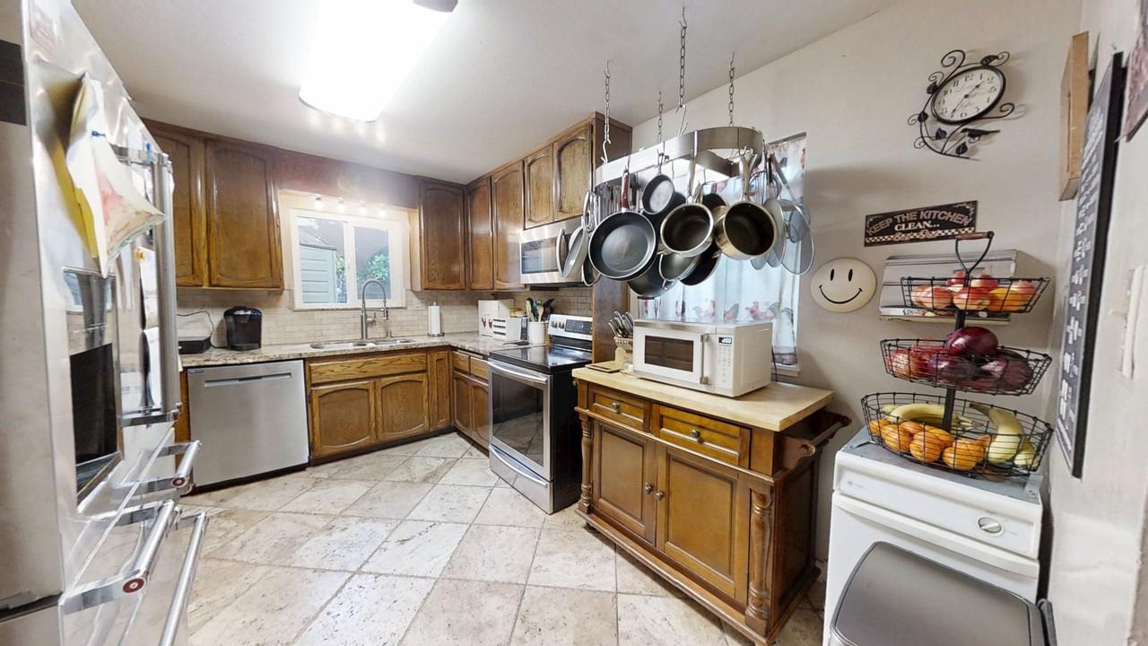 2956 Treen Ct - Photo 5 of 10