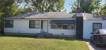 featured image of 538 E 49th Pl N