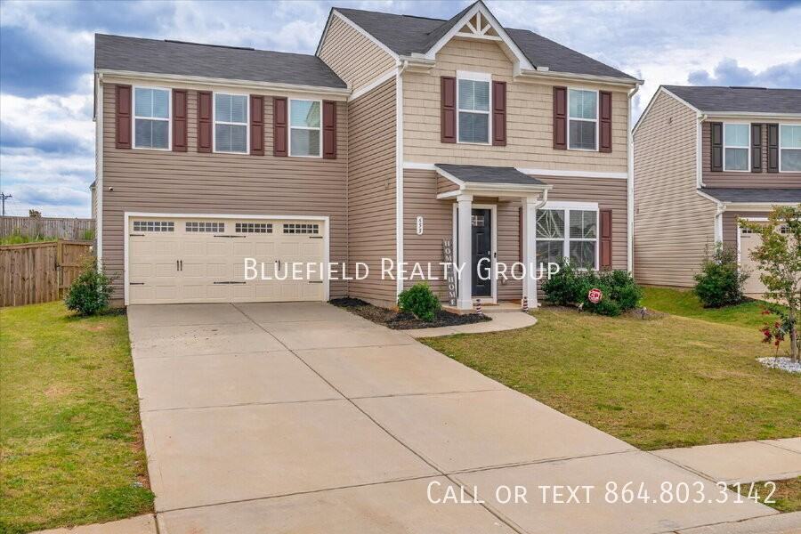 653 Mccormick Ln - Photo 2 of 26