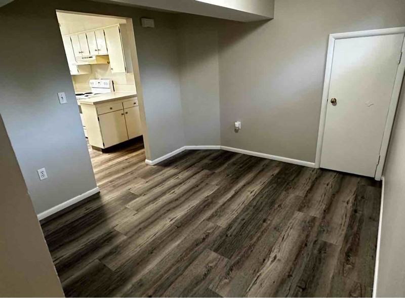 2335 1/2 Wyoming Ave - Photo 6 of 11