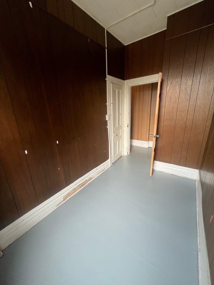 43 N 4th St - Photo 6 of 9